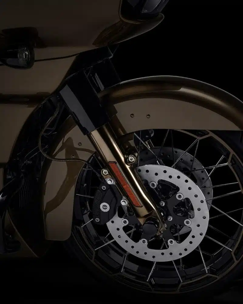 CVO™ ROAD GLIDE™ - immagine 9