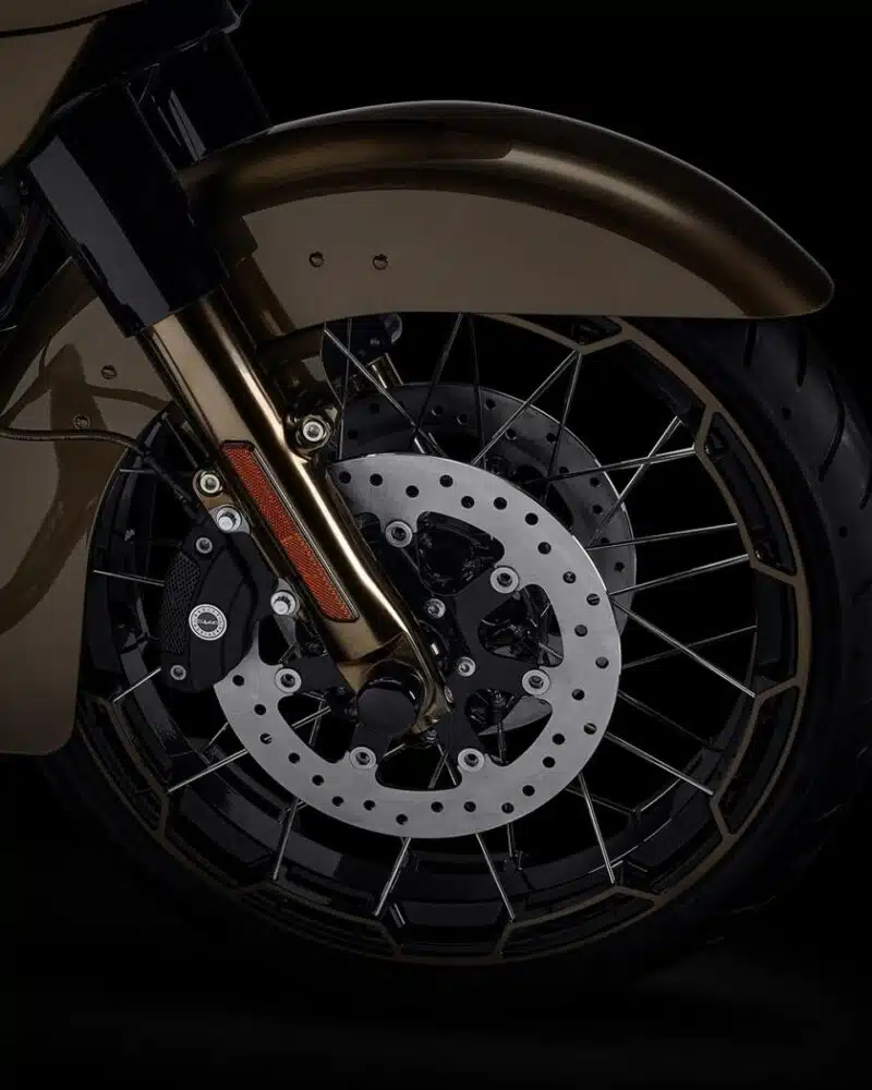 CVO™ ROAD GLIDE™ - immagine 10