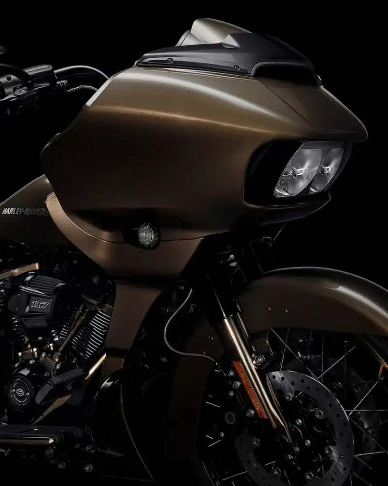 CVO™ ROAD GLIDE™ - immagine 11