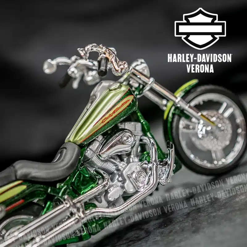 Modellino Harley-Davidson® FXSTDSE Soft Tail Deuce Screaming Eagle - immagine 5