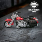 Modellino Harley-Davidson® 1999 FLSTS Heritage Softail Springer - immagine 3