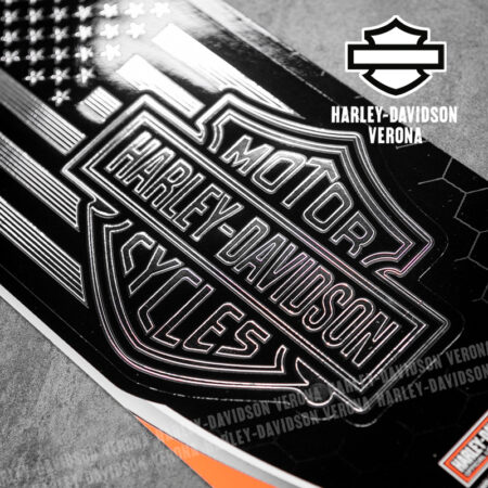 Adesivo Harley-Davidson® Chrome Bar&Shield with American Flag