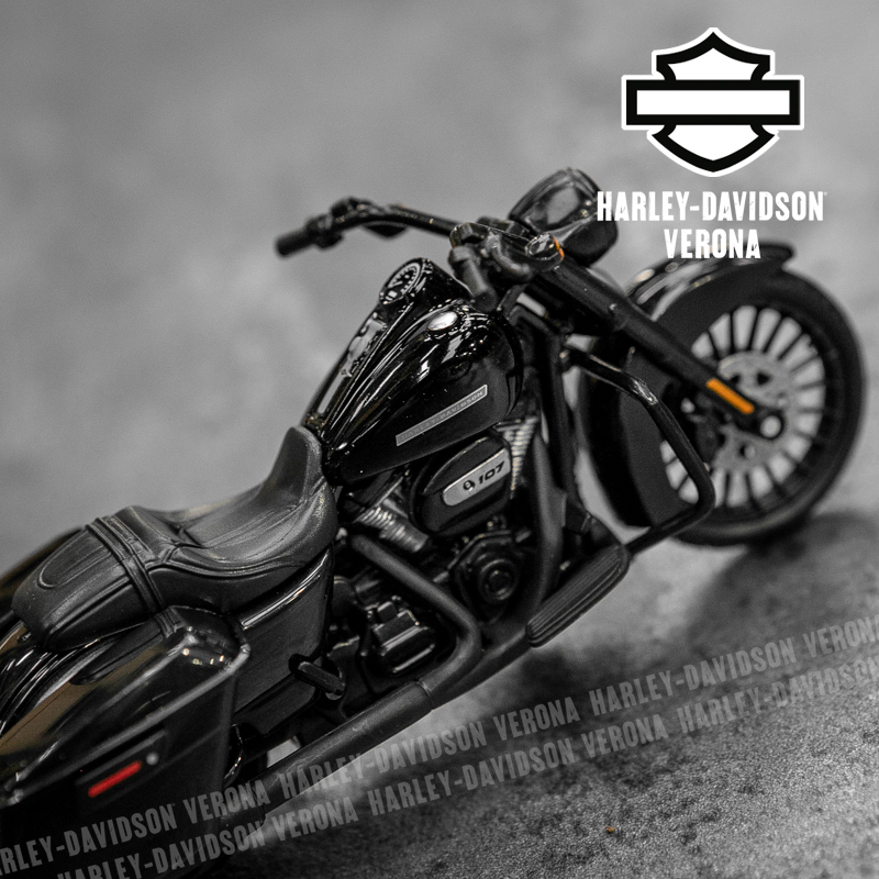 Harley-Davidson® FXSTDSE Soft Tail Deuce Screaming Eagle model