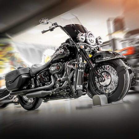 FLHCS HERITAGE SOFTAIL 114 MY 19 BLACK