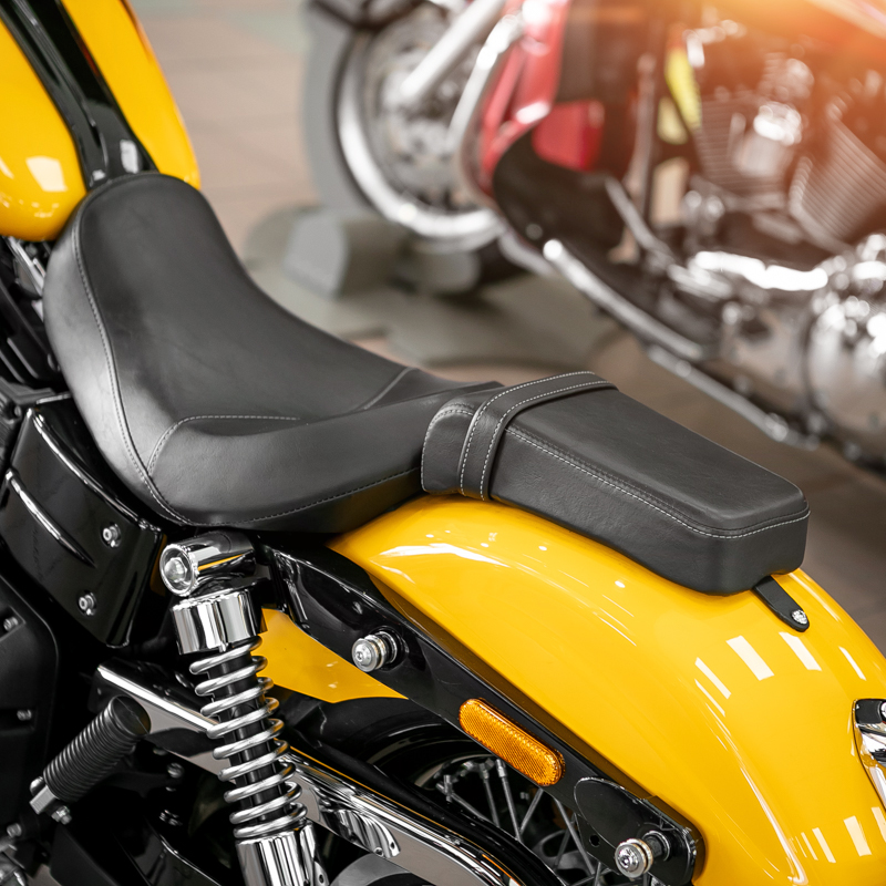 FXDWG DYNA WIDE GLIDE CHRM YELLOW MY 11 - immagine 14
