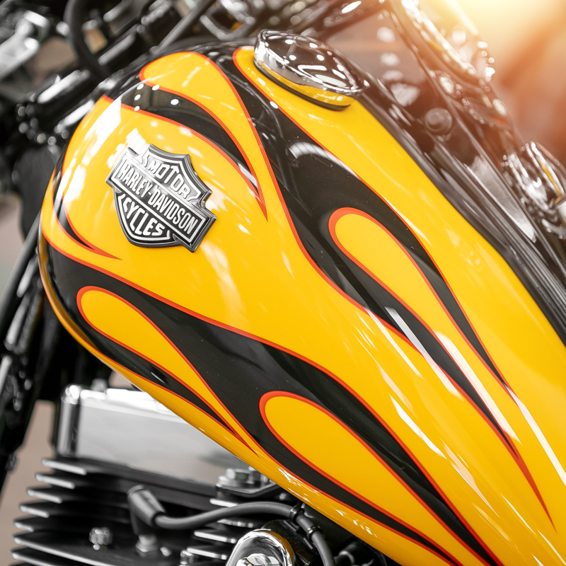 FXDWG DYNA WIDE GLIDE CHRM YELLOW MY 11 - immagine 17