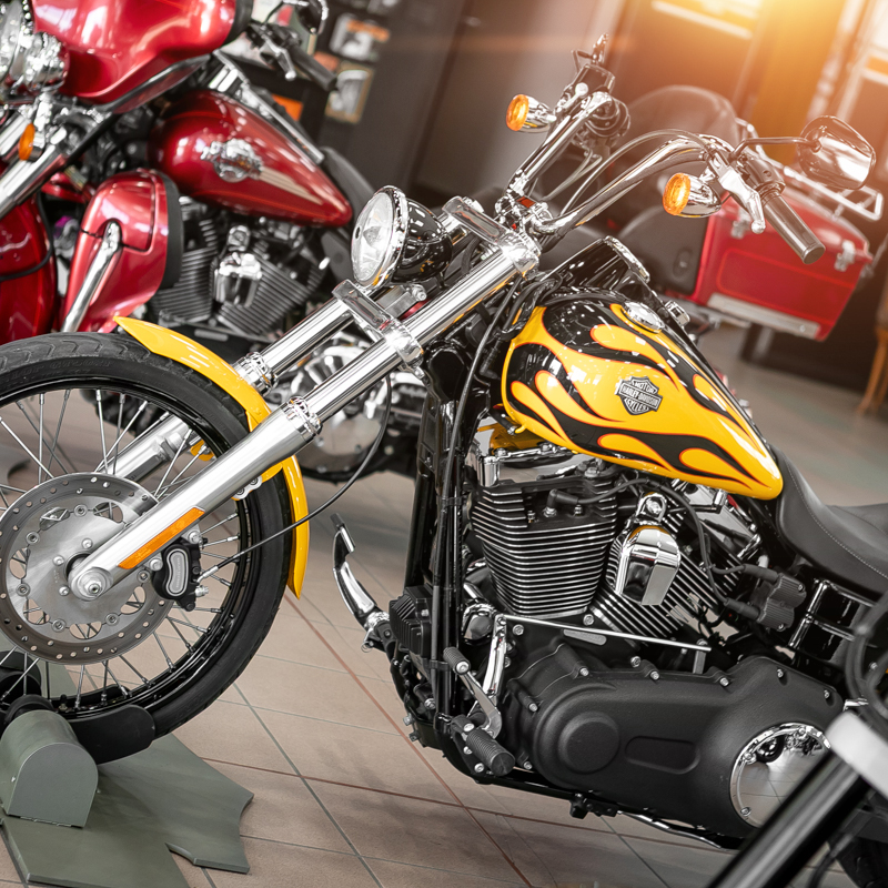 FXDWG DYNA WIDE GLIDE CHRM YELLOW MY 11 - immagine 6