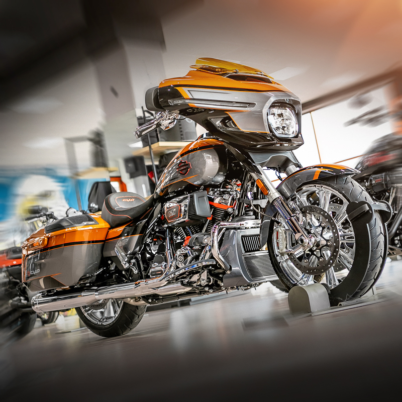 2026 CVO™ Street Glide™ Torched Orange