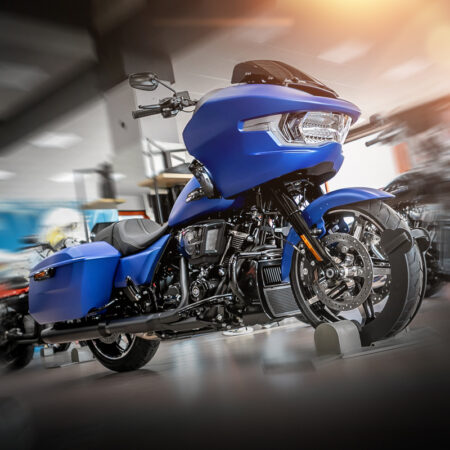 2026FLTRX ROAD GLIDE AURORA BLUE DNM
