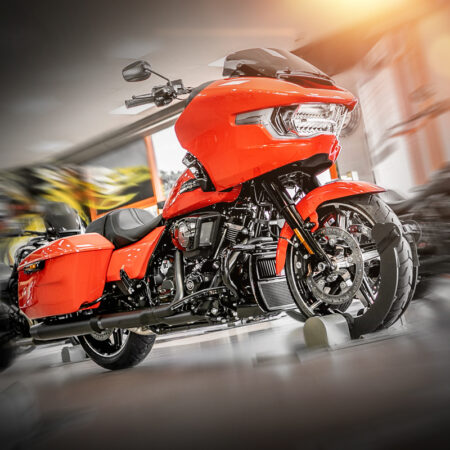 2026FLTRX ROAD GLIDE BLOOD ORANGE